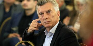 Mauricio Macri viaja desde Londres y estará presente en el acto del Pacto de Mayo