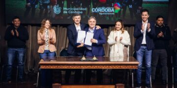 Traspasan los 56 polideportivos sociales al ámbito municipal