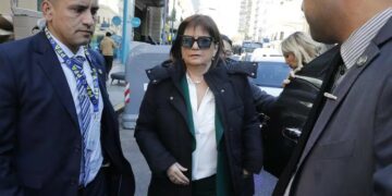 El PRO se rompió y Macri desplaza a Bullrich del partido