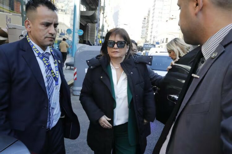 El PRO se rompió y Macri desplaza a Bullrich del partido