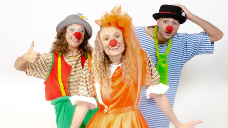 “El payaso de Oz” es una versión clown dirigida por Marina Abulafia.