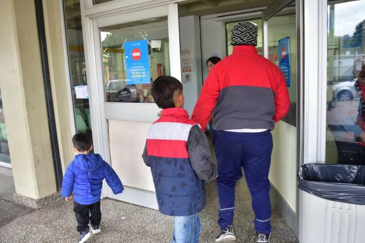 En menores de cinco años se reportaron 848 casos de VSR, mientras que de Influenza hubo 433 casos. Foto: La Voz del Interior.