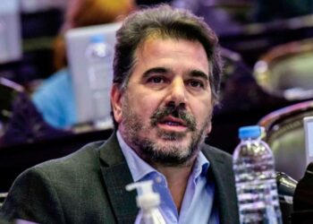 El PRO vuelve al rol de “oposición dialoguista” y presiona a Menem públicamente