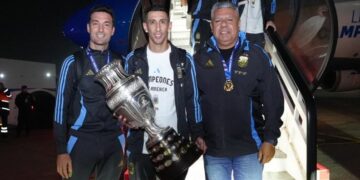 Con Di María a la cabeza, la Scaloneta regresó al país