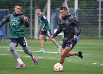 Talleres se entrenó a la espera de su debut ante el Zenit