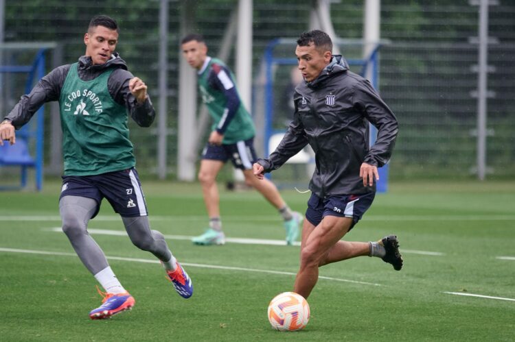 Talleres se entrenó a la espera de su debut ante el Zenit