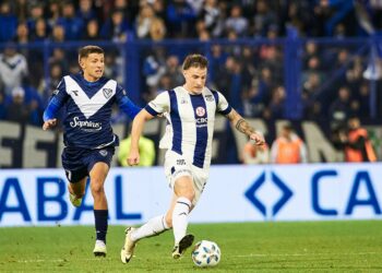 Talleres fue superado por Vélez, que fue letal ante Herrera