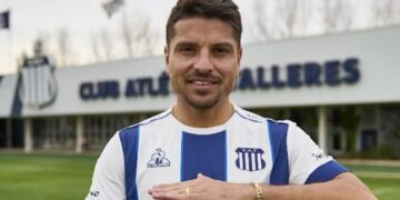 Talleres oficializó el retorno de Palacios