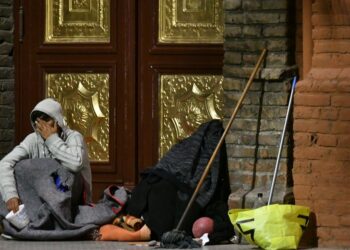 La UCA advirtió que la pobreza llegó al 54,6% de la población