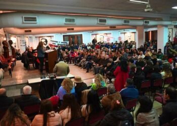 Dos alianzas competirán en la interna radical de septiembre