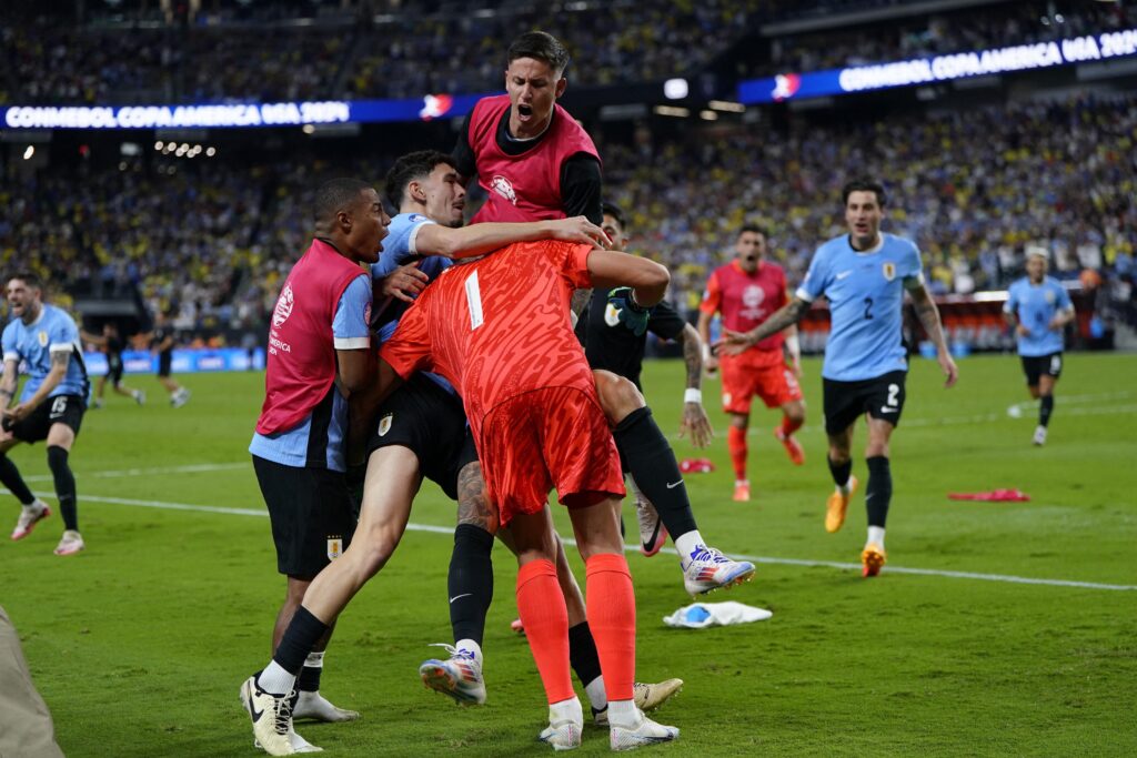 Luego del triunfo de la selección Charrúa ante Brasil, Bielsa destacó el “estilo uruguayo”