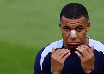 Le hackearon las redes a Mbappé y en 20 minutos insultaron a Messi, Israel y el Tottenham