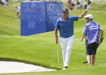 Emiliano Grillo tuvo un gran inicio y terminó tercero en la primera ronda de golf