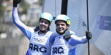 Mateo Majdalani y Eugenia Bosco ganaron la medalla de plata en Nacra 17