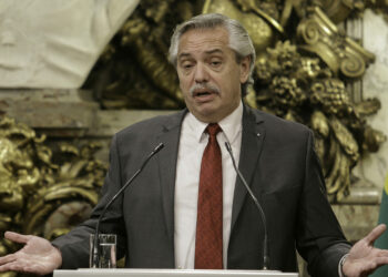 Imputaron a Alberto Fernández por lesiones graves y amenazas coactivas contra Fabiola Yañez