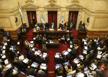 El Senado aprobó el proyecto que aumenta las jubilaciones y modifica su actualización