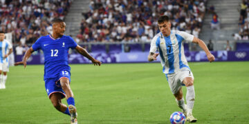 Argentina buscó hasta el final, pero cayó con Francia y se despidió de los Juegos Olímpicos