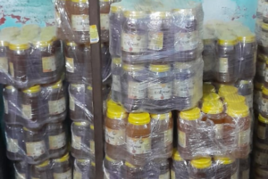 Se incautaron productos alimenticios adulterados que eran vendidos a precios muy bajos
