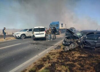 Se incendió un basural y el humo provocó un choque múltiple de siete vehículos