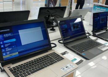 Esperan que la reducción y eliminación del Impuesto País baje el precio de los productos informáticos