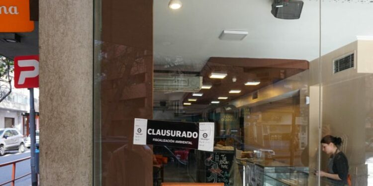 La Municipalidad clausuró la sucursal de Lapana en Nueva Córdoba