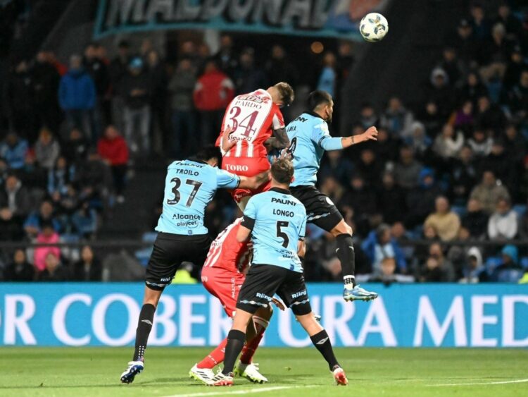 En el último instante, Belgrano se lo empató a Unión en el Gigante de Alberdi