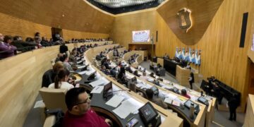 La Legislatura de Córdoba aprobó la adhesión de la provincia a la ley de blanqueo dispuesta por la Nación