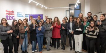 Abrieron las inscripciones de un programa de formación tecnológica para mujeres