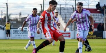 Mientras busca DT, Talleres anunció la llegada de un joven