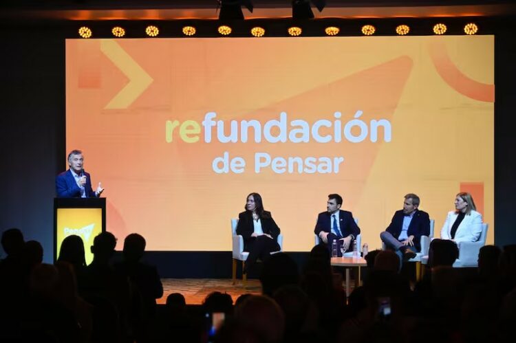 Macri relanzó la Fundación Pensar: evitó criticas a Milei y calificó de "bochorno" las acusaciones contra Fernández