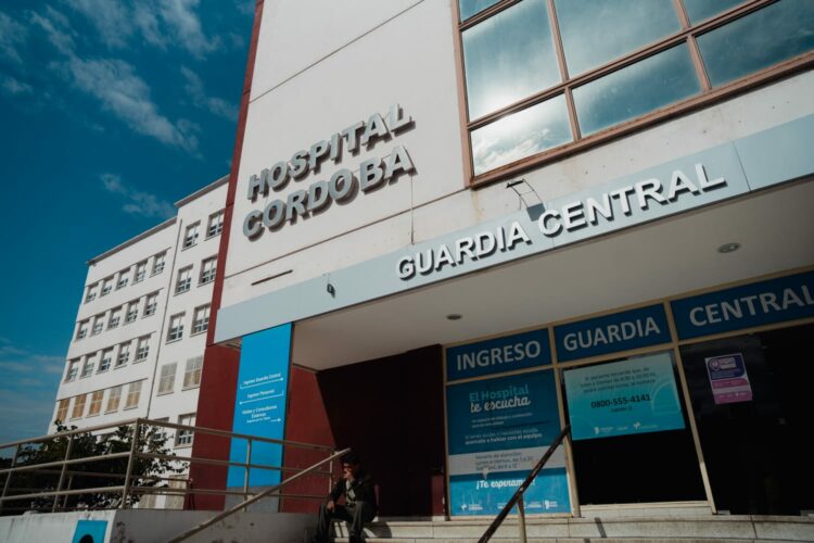 El Hospital Córdoba realizó el primer trasplante de hígado con donante en asistolia controlada del país