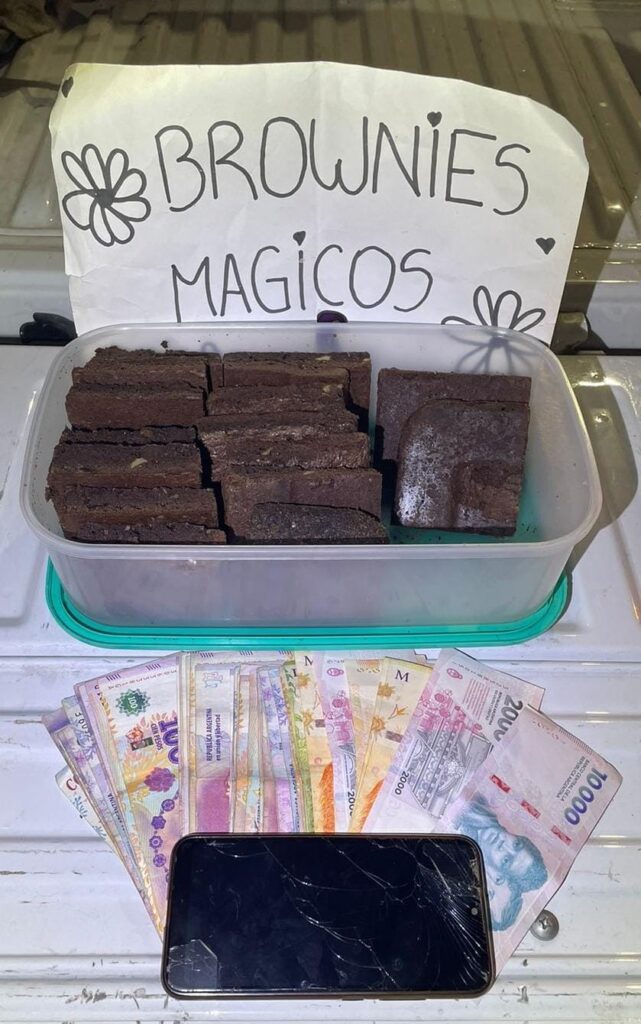 Vendía "brownies mágicos" que contenían marihuana y quedó detenido