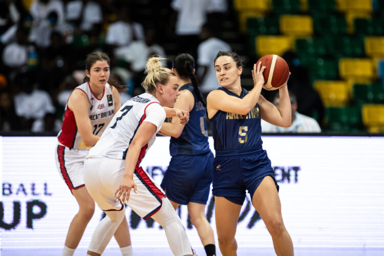 Argentina debutó con victoria en el preclasificatorio al Mundial