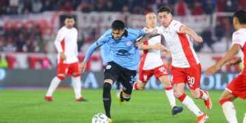 Belgrano cayó en el Ducó ante Huracán, que sigue bien arriba en el torneo