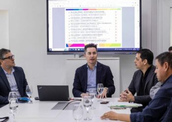 La Provincia redefinirá a 11 comunas como municipios