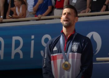 Djokovic venció a Alcaraz y logró su primer oro