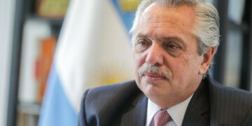 Fernández negó un intento de suicido y se agrava su situación