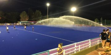 Jugadoras de hockey reclaman entrenar en la cancha del predio General San Martín