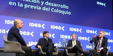 Para Llaryora, «la Región Centro tiene una potencialidad tremenda»