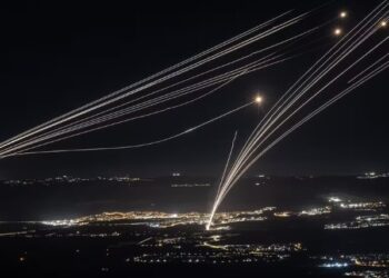 Israel interceptó decenas de misiles provenientes de Líbano