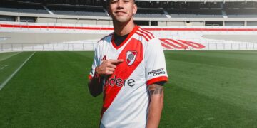 Maxi Meza fue anunciado como nuevo jugador de River