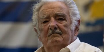 Mujica dijo estar “deshecho” por su tratamiento