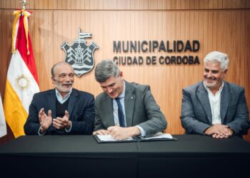 La Municipalidad hará un desagüe pluvial en avenida Sagrada Familia