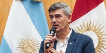 Passerini abrió el debate para modificar la Carta Orgánica