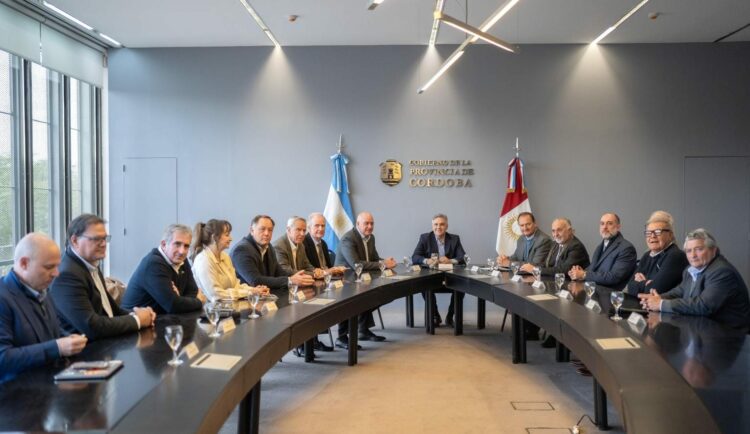Llaryora anunció que la Provincia adherirá al Rigi