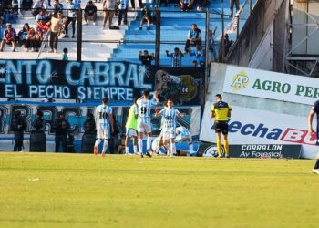 Triunfazo de Racing en Jujuy