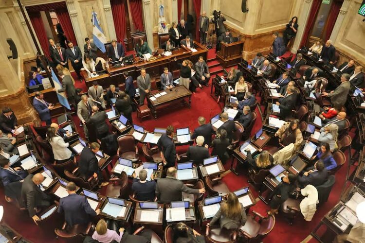 La vicepresidenta Victoria Villarruel presidió la sesión especial del Senado.