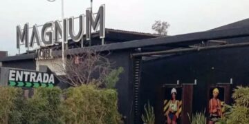 Su mamá denunció su desaparición y lo encontraron en una orgía con otras tres personas