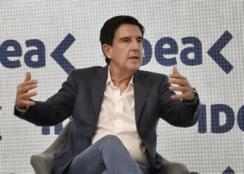 Melconian: «Dolarización y casta fueron eslóganes de campaña, gobernar es otra cosa»