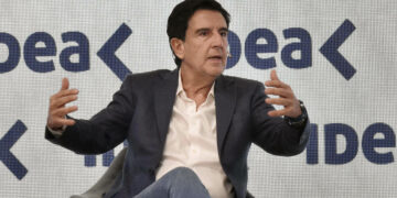Melconian: «Dolarización y casta fueron eslóganes de campaña, gobernar es otra cosa»